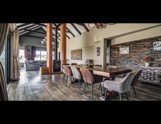 5 BEDROOM HOUSE FOR SALE IN BREDELL
